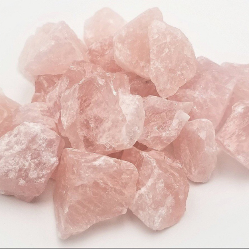 Raw Rose quartz crystal | Pink stone