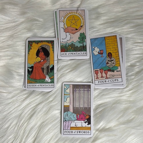 The Modern Witch Tarot card deck