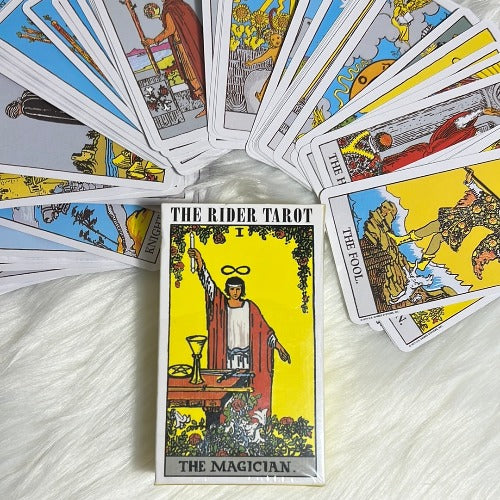 the magician tarot card deck