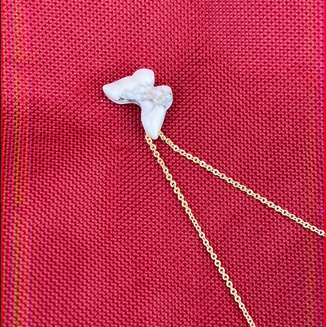 Butterfly Crystal necklace - Elegant Gold gemstone necklace