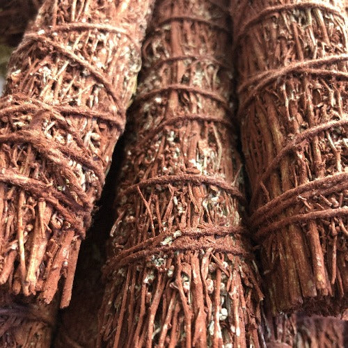 Dragon’s Blood sage smudge sticks- Spiritual ritual sage