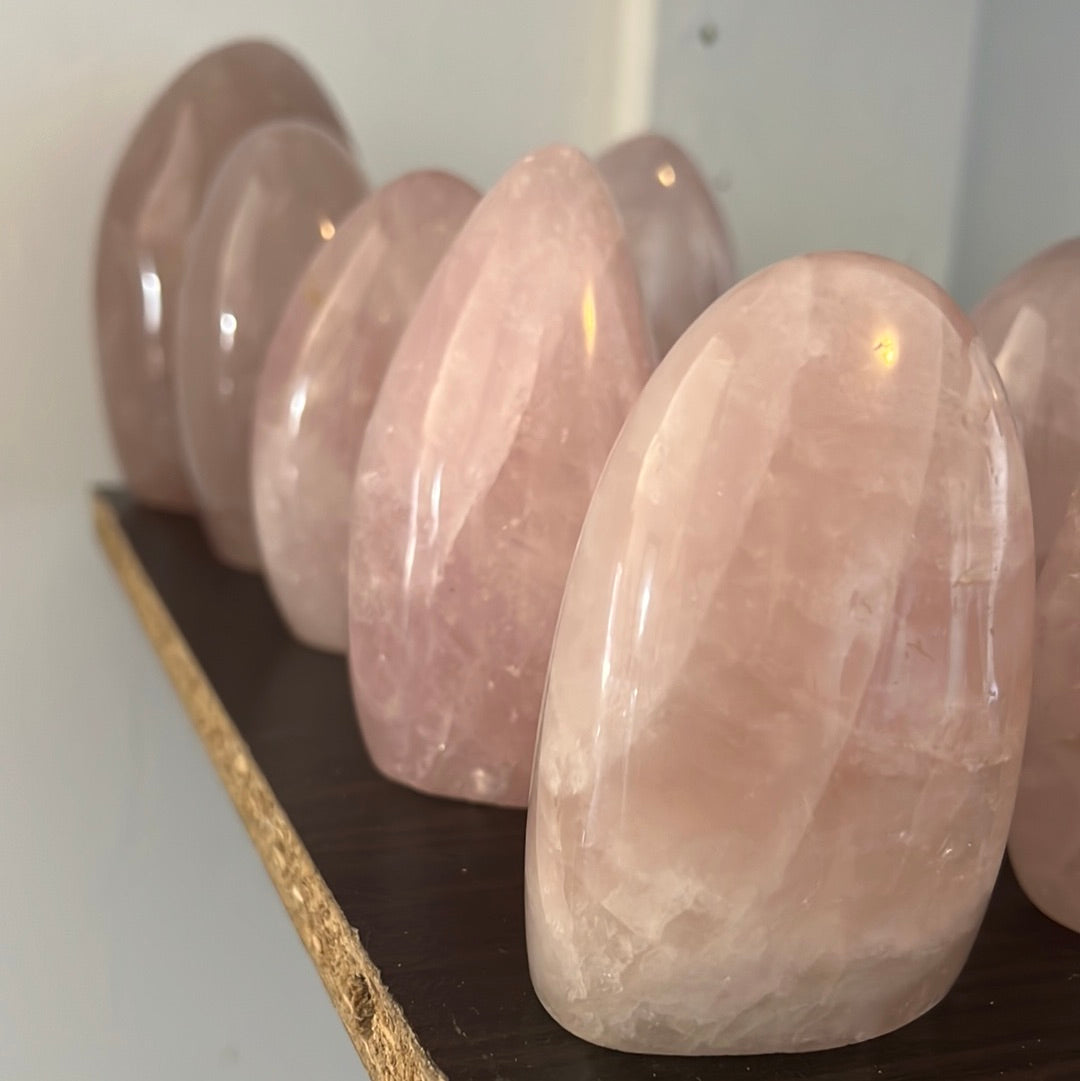 Big Rose quartz Crystal for room decoration