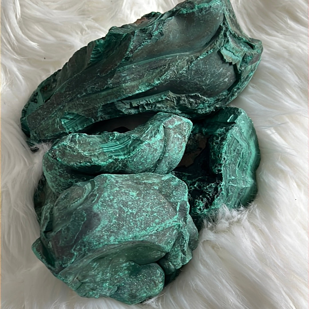 Raw Green Malachite - Pure healing stone