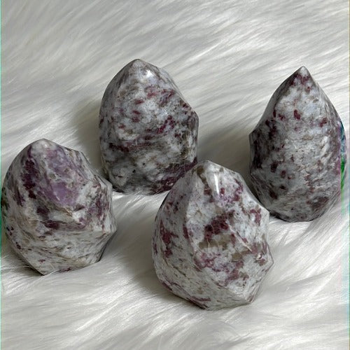 Rubellite healing stone - Heart chakra stone
