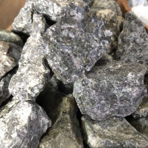 Raw Labradorite stone - Labradorite rock